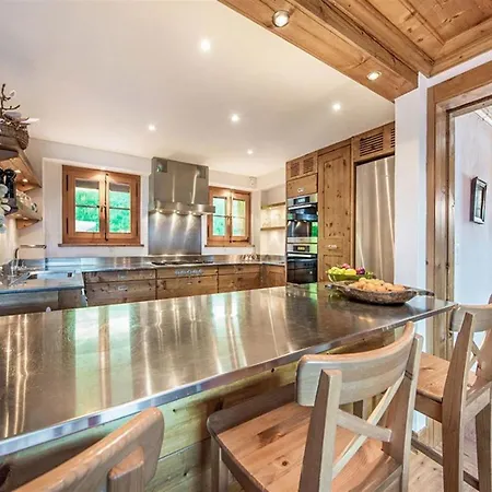 Gotts Penthouse With Mountain View شقة